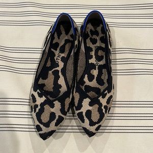 Rothy’s | The Point | Desert Cat